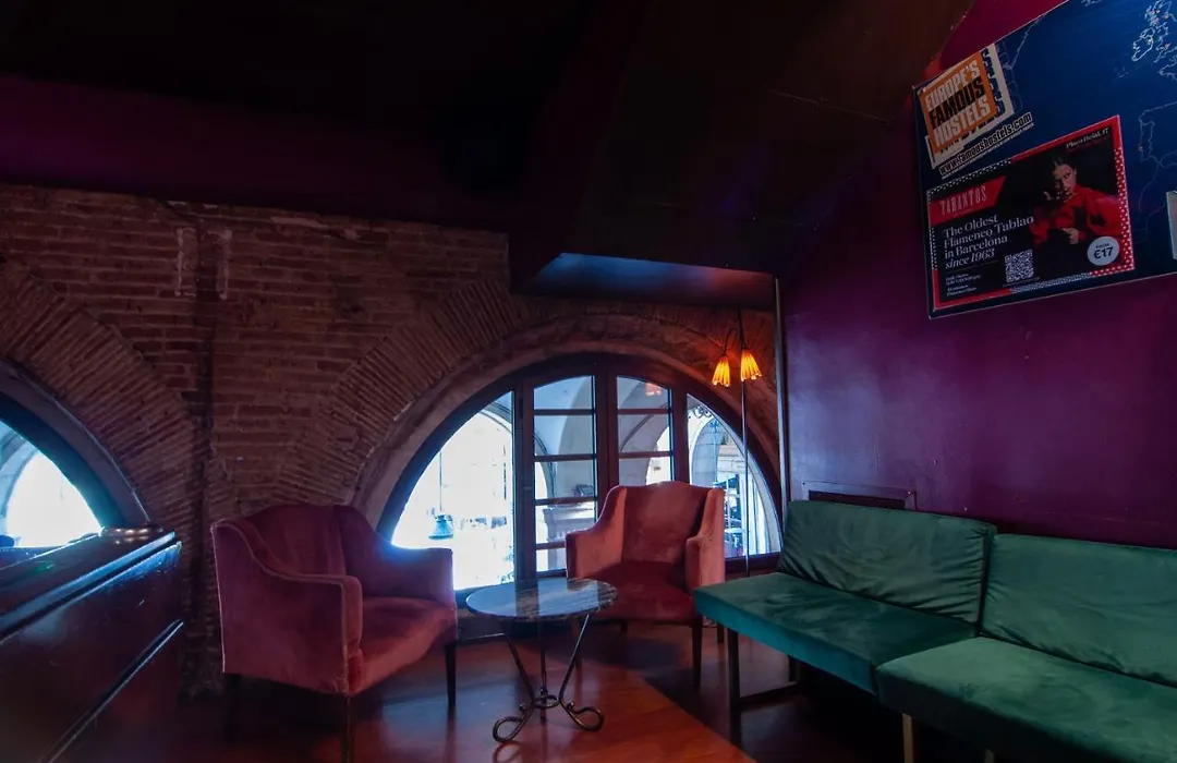 Kabul Party Hostel Barcelona-1