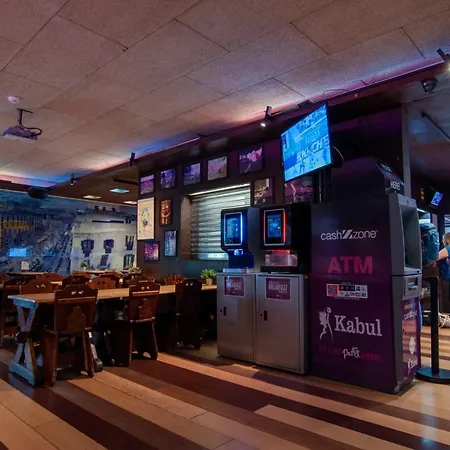 Kabul Party Hostel Barcelona-3